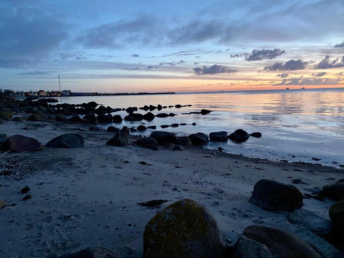 Feriehus Med Havudsigt Spodsbjerg Bagian luar foto