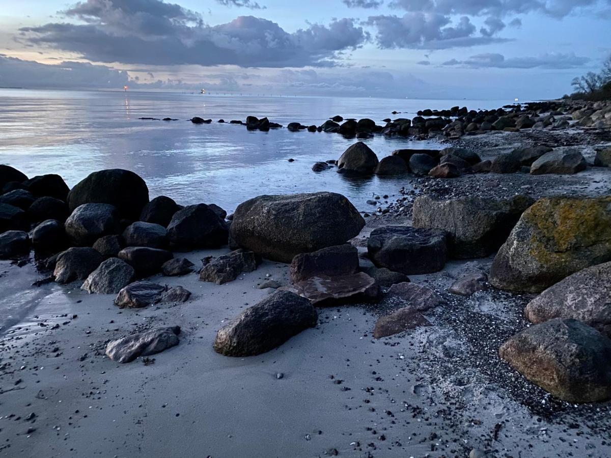 Feriehus Med Havudsigt Spodsbjerg Bagian luar foto
