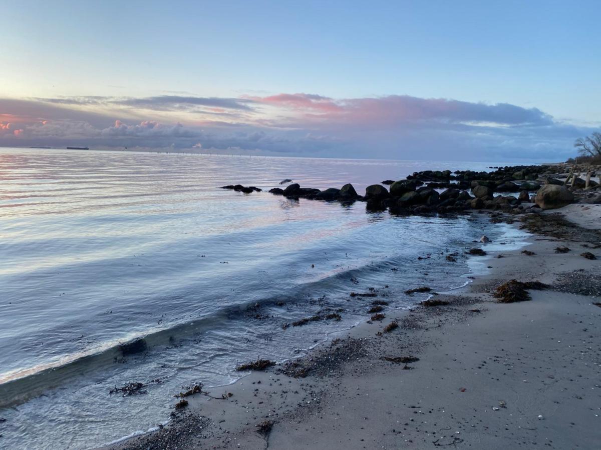 Feriehus Med Havudsigt Spodsbjerg Bagian luar foto